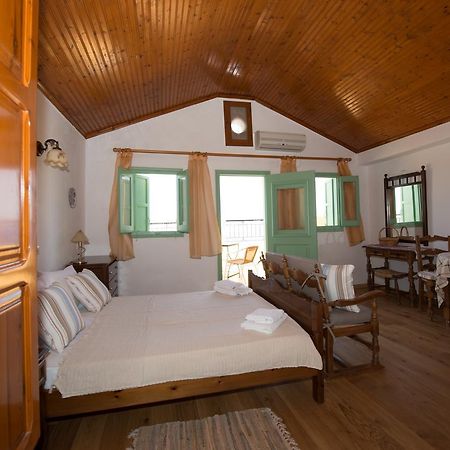 Kyklameno Studio No 3 Сими Экстерьер фото
